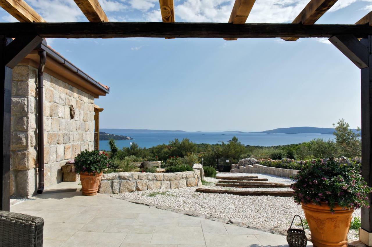 Capri House *